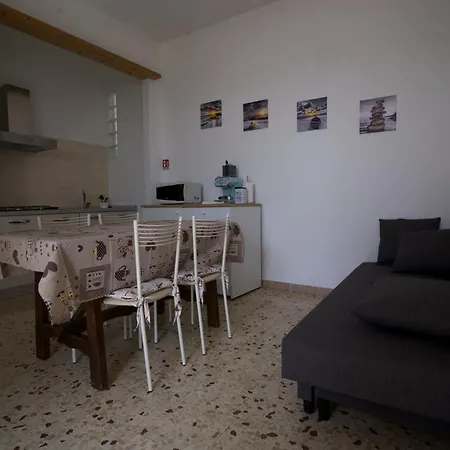 Rivierarent Ca Lena Apartman